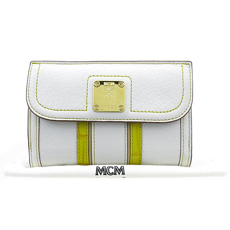 ������  ������