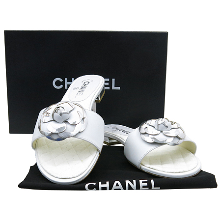 ����  ����