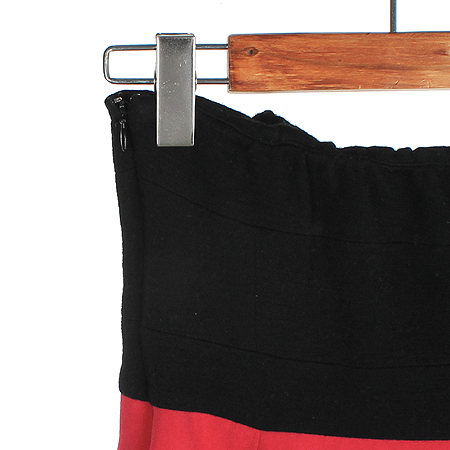 CLUB MONACO(Ŭ������) ���� ž ���ǽ� [�λ꼾�Һ���] �̹���4 - ���̺��� �߰���ǰ