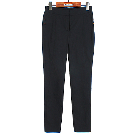 ����  ����