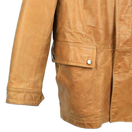 Hugo Boss(�ް�����) �����÷� �Ұ��� ���� �̹���3 - ���̺��� �߰���ǰ