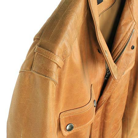 Hugo Boss(�ް�����) �����÷� �Ұ��� ���� �̹���4 - ���̺��� �߰���ǰ