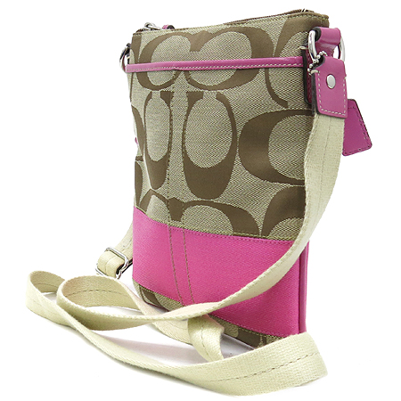 Coach(��ġ) �ñ׳��� �ڰ��� ũ�ν��� �̹���2 - ���̺��� �߰���ǰ