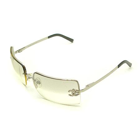 ����  ���۶�