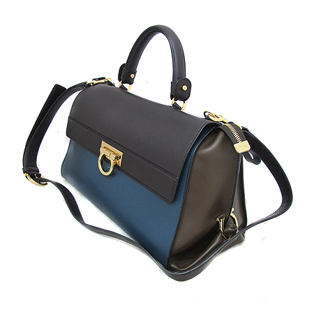 Ferragamo(��󰡸�) 21 D543 ���� ���� ��ġ�� ��� ���Ǿ� 2WAY [��õ ������] �̹���3 - ���̺��� �߰���ǰ