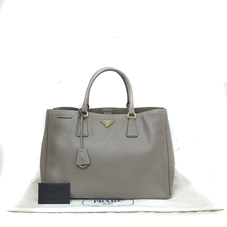 Prada(�����) BN1844 �׷��� ���ǾƳ� ���� ���� ��Ʈ�� [��õ ������] �̹���2 - ���̺��� �߰���ǰ