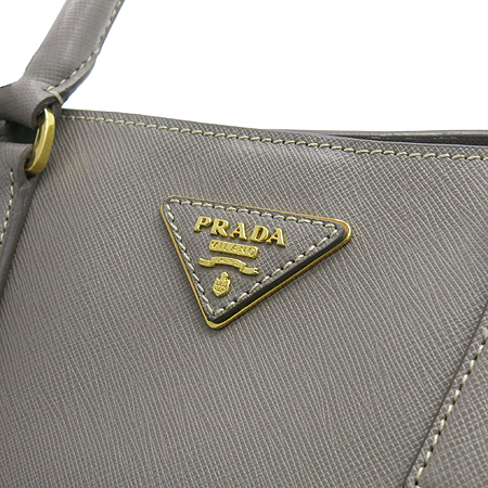 Prada(�����) BN1844 �׷��� ���ǾƳ� ���� ���� ��Ʈ�� �̹���5 - ���̺��� �߰���ǰ