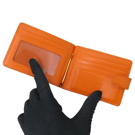 MCM(������) ���佺 ���� �Ӵ�Ŭ�� ������ �̹���2 - ���̺��� �߰���ǰ