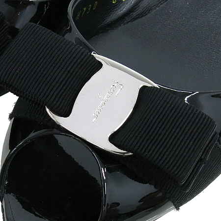 Ferragamo(��󰡸�) ���� �ٶ� ��� ���� ���̴�Ʈ ������ ���� �̹���4 - ���̺��� �߰���ǰ