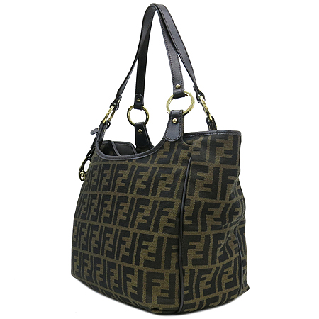 Fendi(���) 8BH156 FF�ΰ� �к긯 ��ī ����� �̹���3 - ���̺��� �߰���ǰ