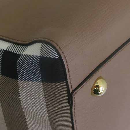 Burberry(������) 395869 ���� �Ͽ콺 üũ ���� �����[�ϻ����] �̹���5 - ���̺��� �߰���ǰ