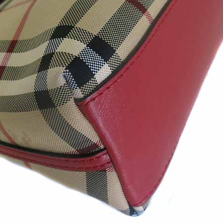 Burberry(������) Ŭ���� üũ ��Ʈ ��� �к긯 ũ�ν��� [�ϻ����] �̹���5 - ���̺��� �߰���ǰ