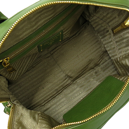 Prada(�����) �׸� VIT DAINO(�۾��� ����) 2WAY �̹���6 - ���̺��� �߰���ǰ