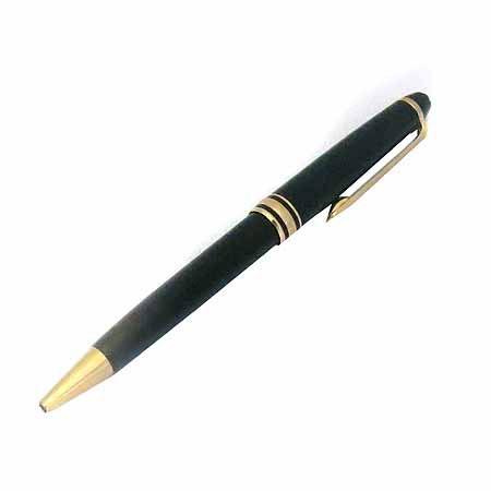 ������  ����