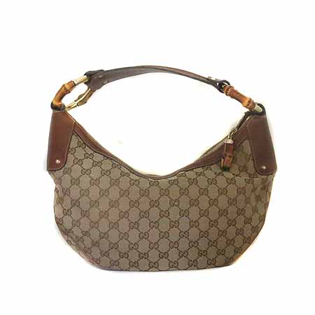 ����  �����