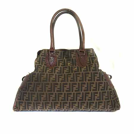 ���  �����