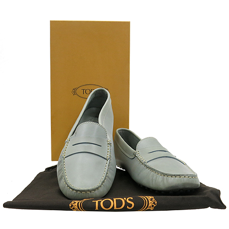 ����  ����