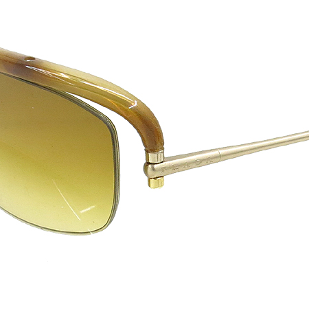 Prada(�����) �ݹ��� ���۶� �̹���5 - ���̺��� �߰���ǰ