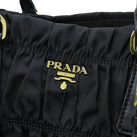 Prada(�����) TESSUTO GAUFRE NERO �����к긯 ������ ����ΰ� 2WAY �̹���3 - ���̺��� �߰���ǰ