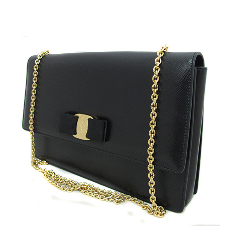 Ferragamo(��󰡸�) 21 D855 ���ǾƳ� ���� ������� ���� ü�� ���� ũ�ν��� [��õ ������] �̹���3 - ���̺��� �߰���ǰ