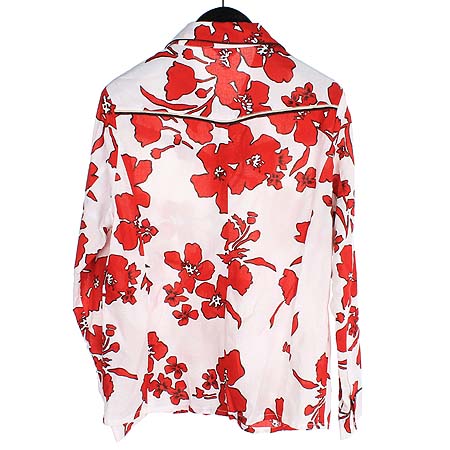 Escada(�������) �ö������ �� ���콺 �̹���3 - ���̺��� �߰���ǰ