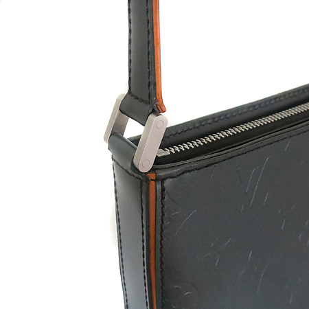 Louis Vuitton(���̺���) M55142  ��Ʈ �Ŀ﷯ ����� �̹���4 - ���̺��� �߰���ǰ