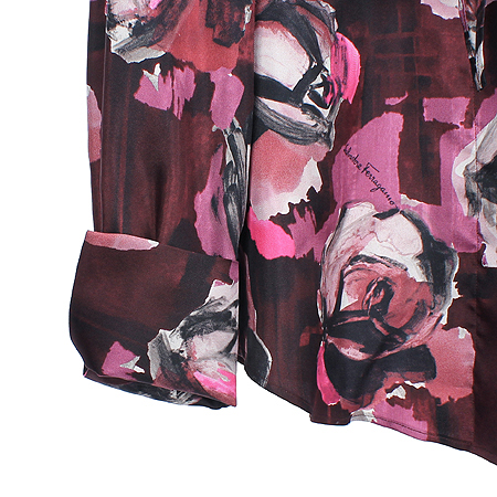 Ferragamo(��󰡸�) ��ũ ���콺 [���빮��] �̹���3 - ���̺��� �߰���ǰ