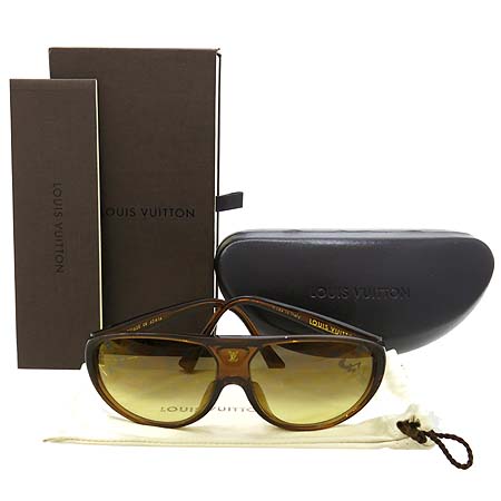 ���̺���  ���۶�