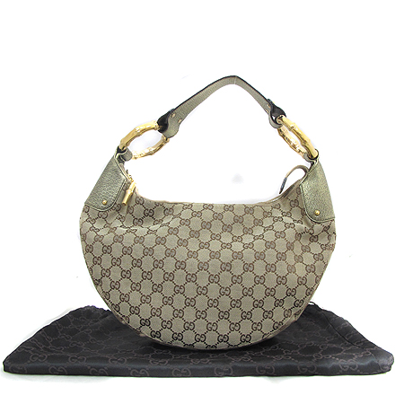 ����  �����