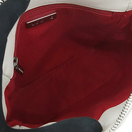 Loewe(�ο���) ������ ȭ��Ʈ �÷� �ΰ� �����̵� ũ�ν��� �̹���6 - ���̺��� �߰���ǰ