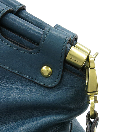 Ferragamo(��󰡸�) 21 6829 �ڹ�Ʈ ���� ���� �ΰ� ��� ��Ʈ�� + ��� ��Ʈ�� [�λ꼾�Һ���] �̹���4 - ���̺��� �߰���ǰ