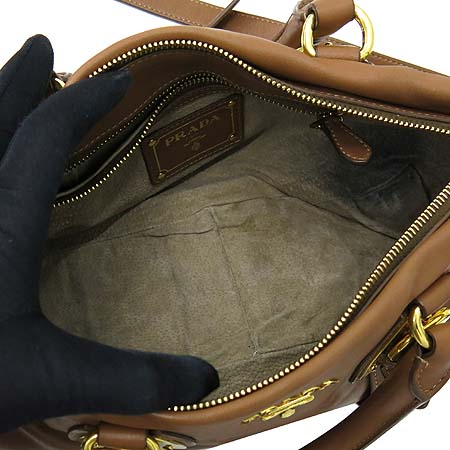 Prada(�����) BN1904 SOFT CALF(����Ʈ ī��) ���� ���� ��Ʈ�� + �����Ʈ�� �̹���6 - ���̺��� �߰���ǰ