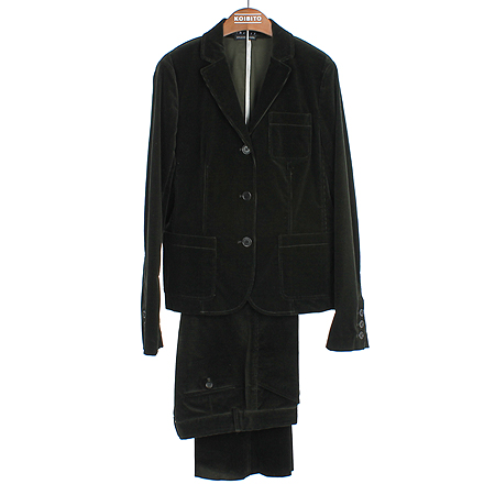 ��  ����