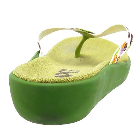 CAMPER(ķ��) ������ �ɸ� ���� �̹���4 - ���̺��� �߰���ǰ