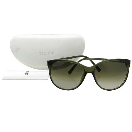 ������  ���۶�