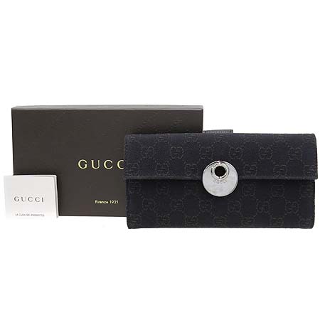 ����  ������