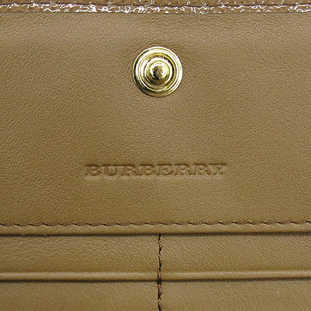 Burberry(������) 3910031 ���̸��� üũ PVC ī�� ���̴�Ʈ Ʈ���� ������ �̹���5 - ���̺��� �߰���ǰ