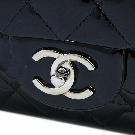 Chanel() A47600 ̴Ʈ  ÷ Ŭ ƽ   ΰ ü  ̹4 - ̺ ߰ǰ