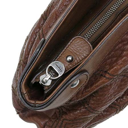 Ferragamo(��󰡸�) 21 7793 ��ġ�� �ΰ� ��Ƽġ ��� �� �ڵ� ���� ���� ����� �̹���4 - ���̺��� �߰���ǰ