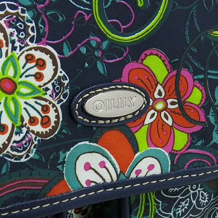 Oilily(���ϸ���) ������ �ö�� ������ �к긯 ũ�ν��� �̹���3 - ���̺��� �߰���ǰ