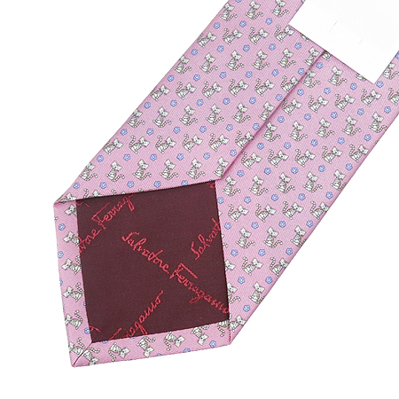 Ferragamo(��󰡸�) ��ũ ���� ��Ÿ�� �̹���4 - ���̺��� �߰���ǰ