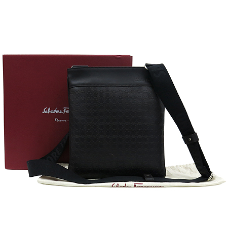 ��󰡸� ��ġ�� ������ ũ�ν��� 