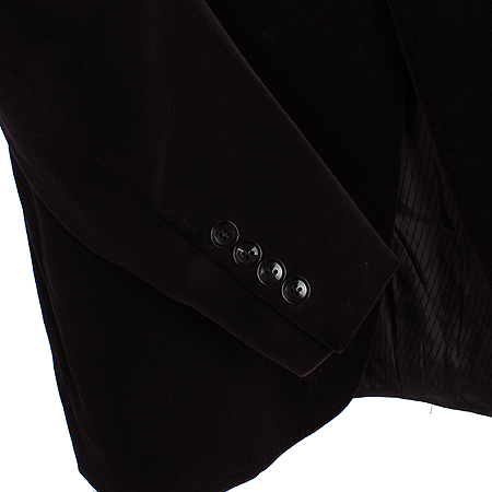 Armani COLLEZIONI(�Ƹ����� �÷�������) �����÷� ���� �̹���3 - ���̺��� �߰���ǰ