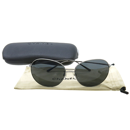 ����  ���۶�