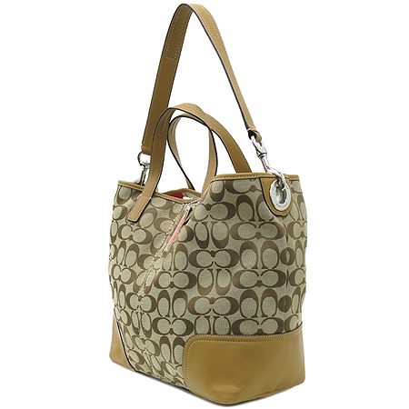 Coach(��ġ) �ñ׳��� �ڰ��� ���� ���� 2WAY �̹���3 - ���̺��� �߰���ǰ