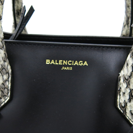 Balenciaga(�߷��þư�) 347235 AU91J 1592 �е�� �������� ��� �ΰ������� ������ �ڵ� 2WAY �̹���4 - ���̺��� �߰���ǰ