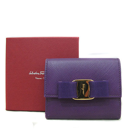 ��󰡸� ���ǾƳ� ���� �ٶ� ������ 