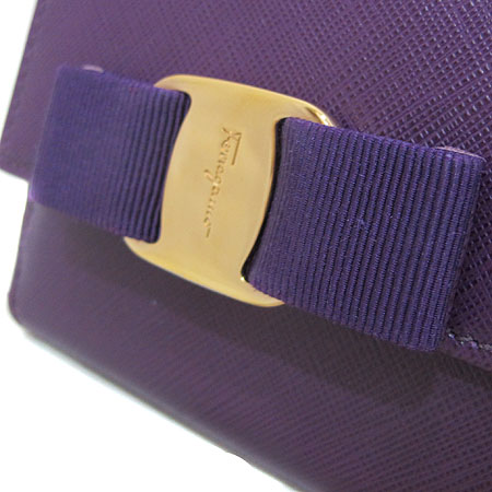 Ferragamo(��󰡸�)  22 A926 ���� �ٶ� ��� ���� �÷� ���ǾƳ� 3�� ������ [��õ ������] �̹���3 - ���̺��� �߰���ǰ