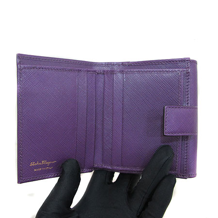 Ferragamo(��󰡸�)  22 A926 ���� �ٶ� ��� ���� �÷� ���ǾƳ� 3�� ������ [��õ ������] �̹���5 - ���̺��� �߰���ǰ