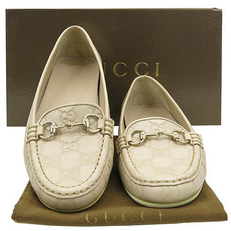 ����  ����